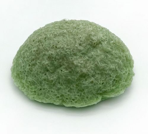 Konjac Schwamm mit grünem Ton und grünem Tee